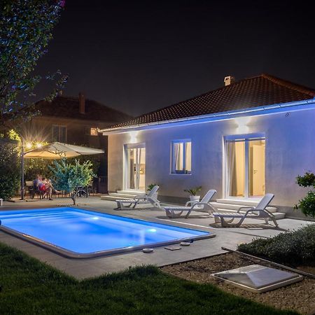 Вилла Tony'S House With Private Pool, Garden And Parking Задар Экстерьер фото