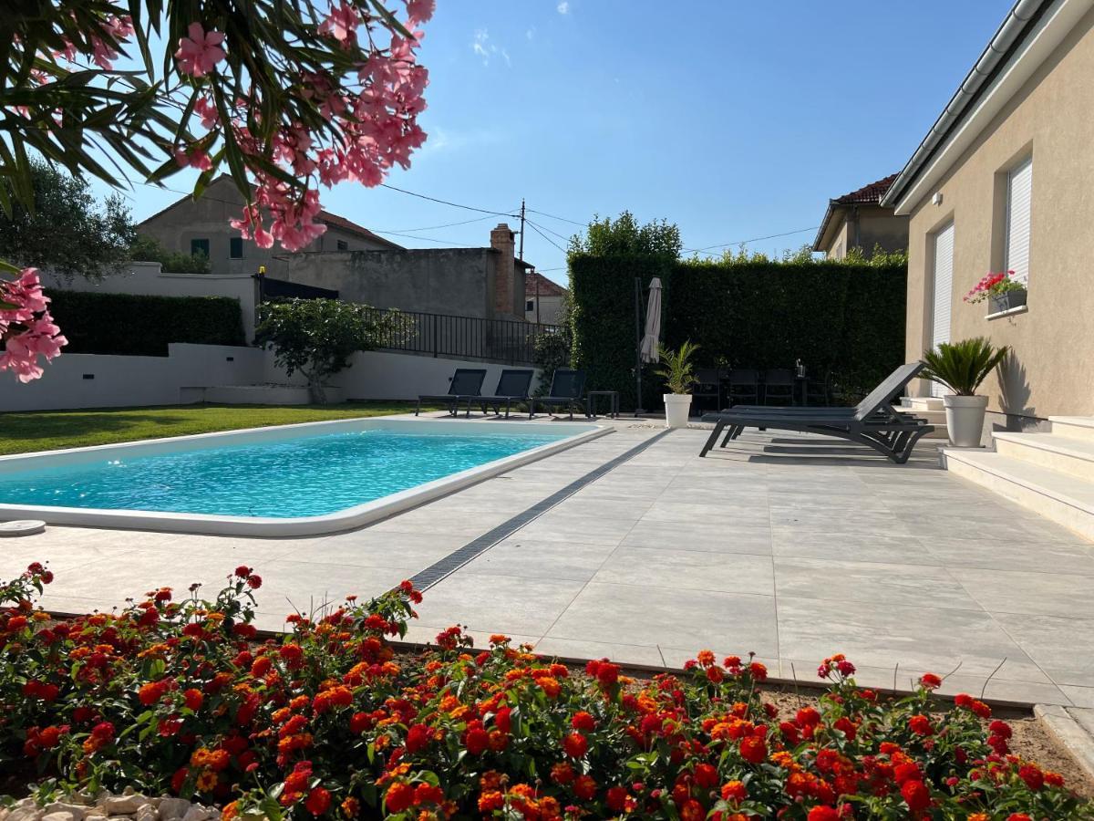Вилла Tony'S House With Private Pool, Garden And Parking Задар Экстерьер фото